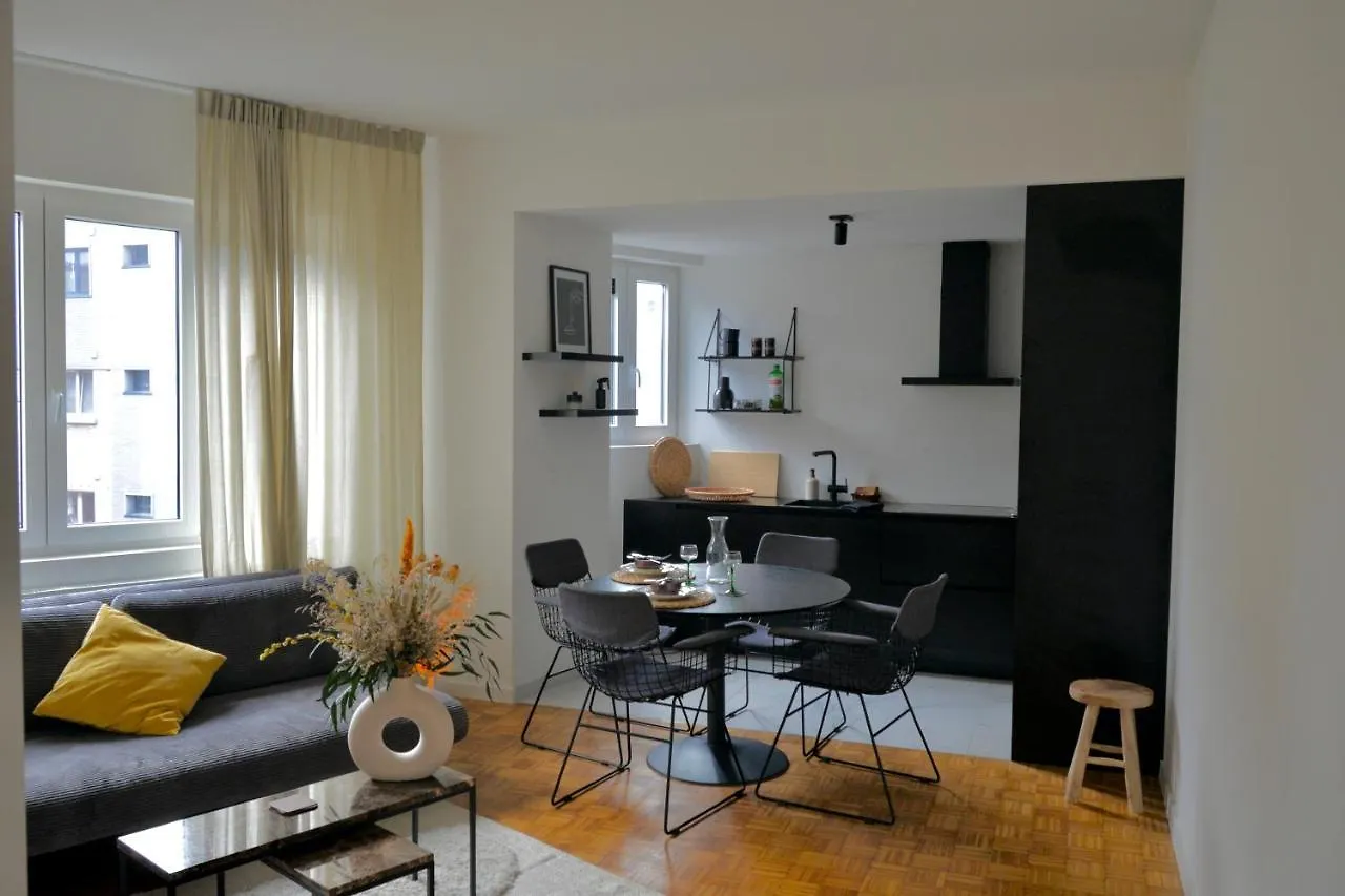 De Flat - Licht En Luxueus Appartement Bij Het Zuid Antwerp